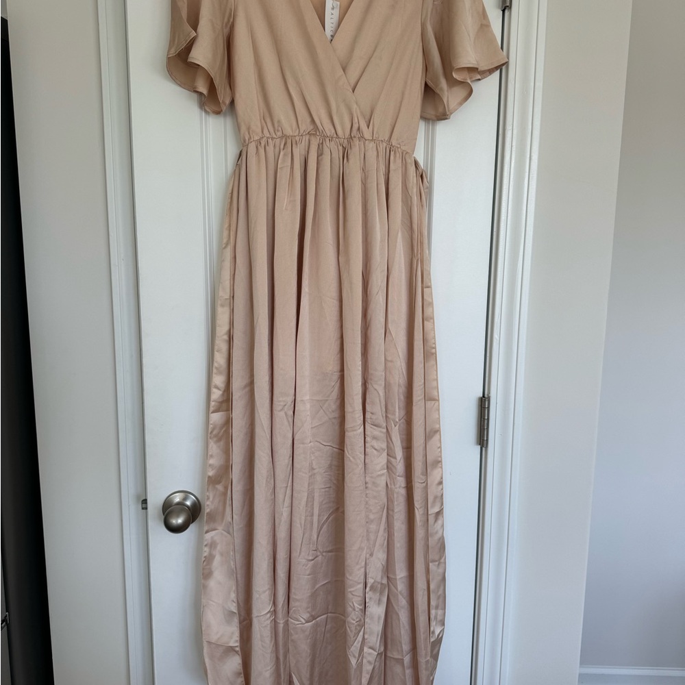 Elegant champagne Maxi Dress